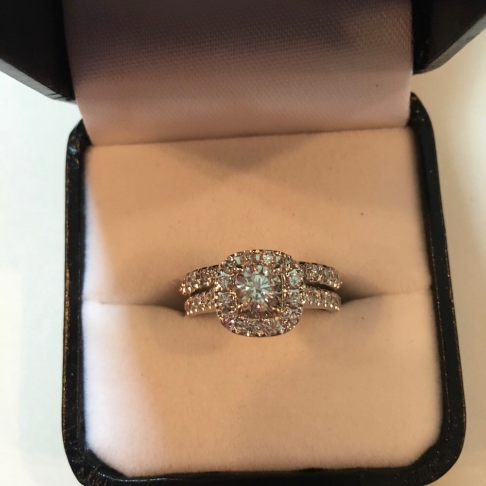 Neil Lane 14K Diamond Halo Ring & Diamond Band - Picture 6 of 10